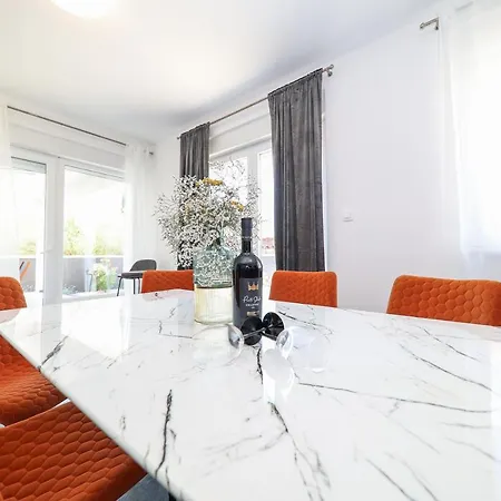 Bronzato Apartment
