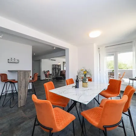 Bronzato Apartment Zadar